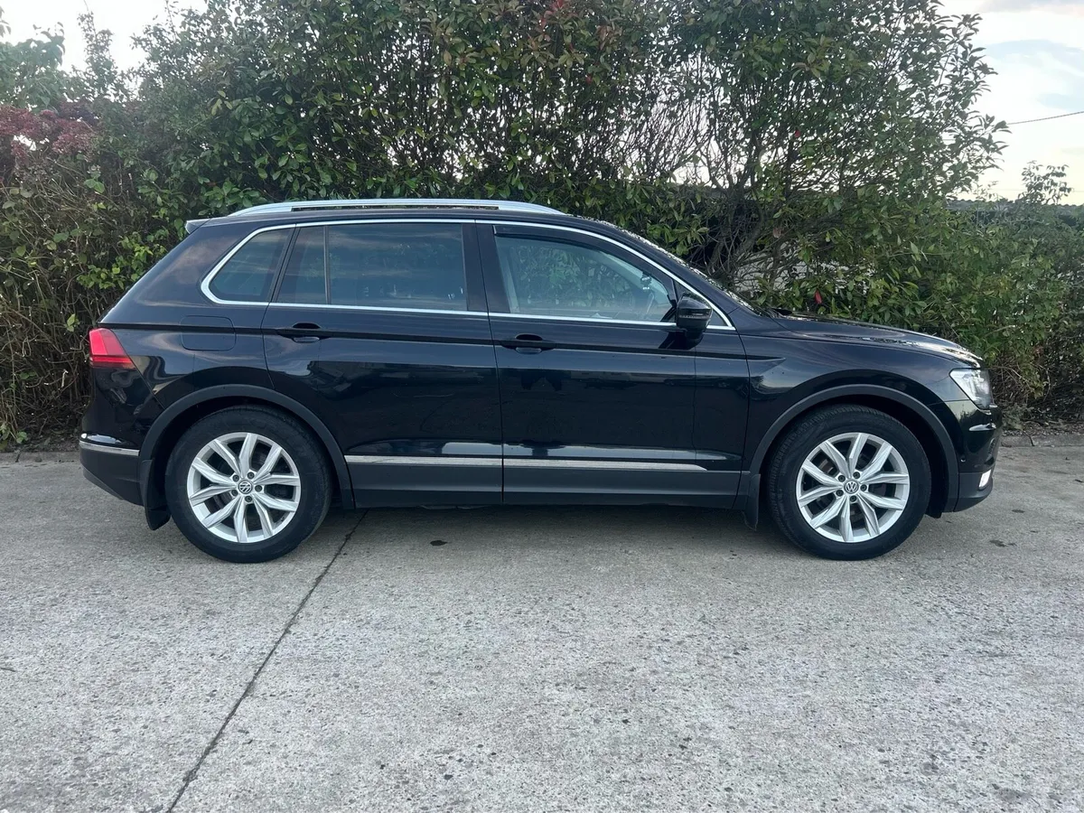 2016 Volkswagen Tiguan Highline - Image 6