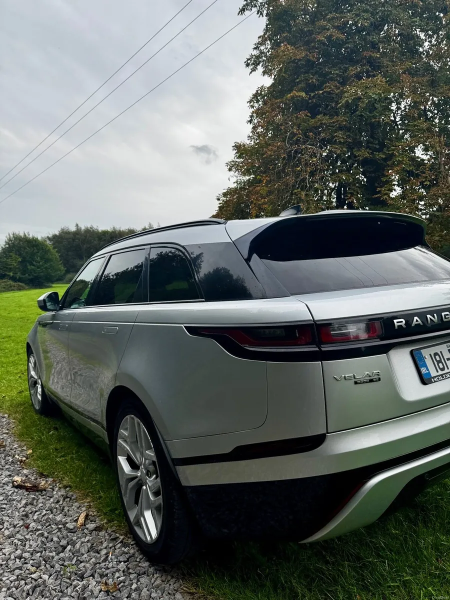 Range Rover Velar low mileage 108 km - Image 3