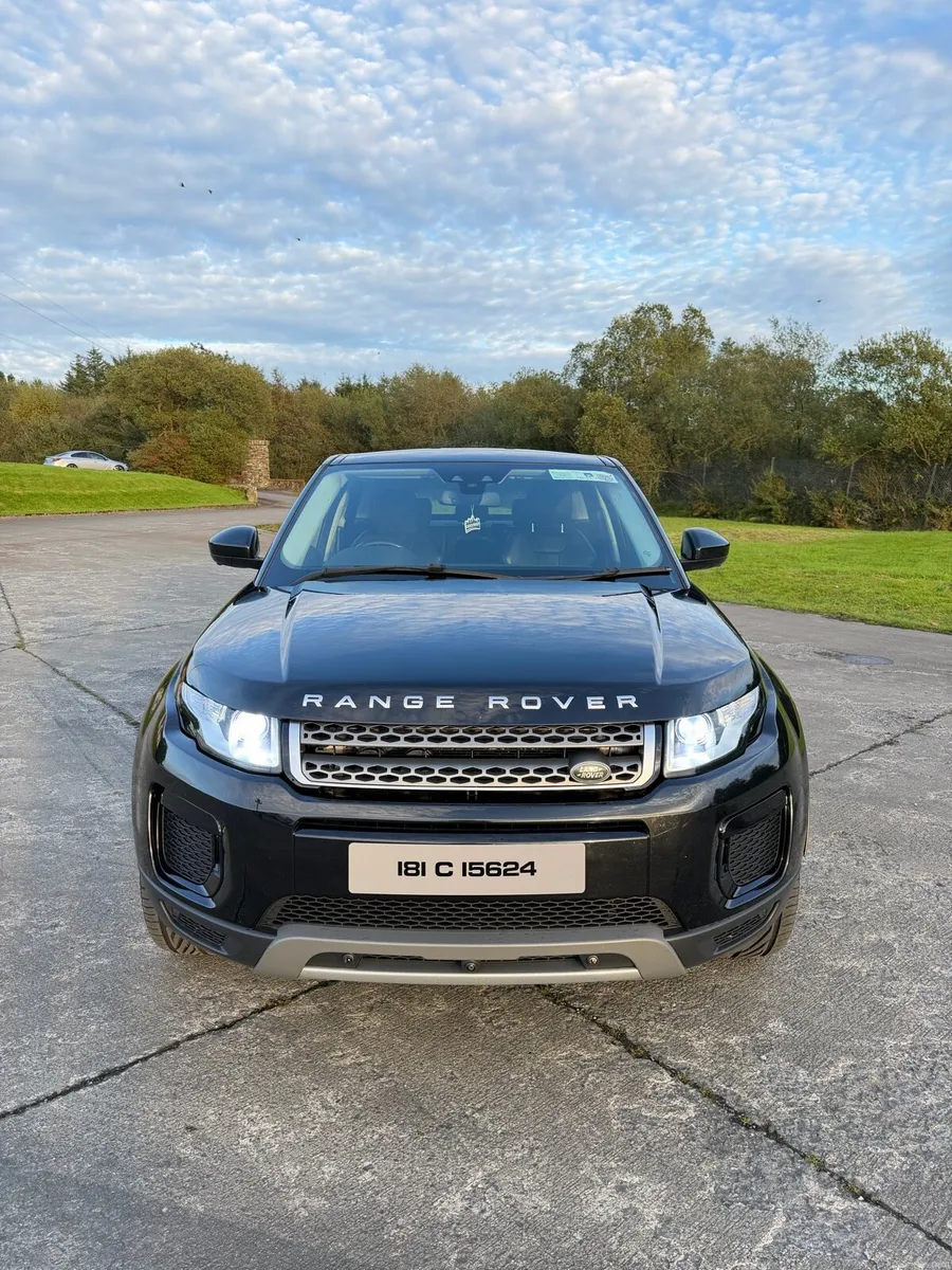 Land Rover Range Rover Evoque 2.0 ED4 SE Manual - Image 3