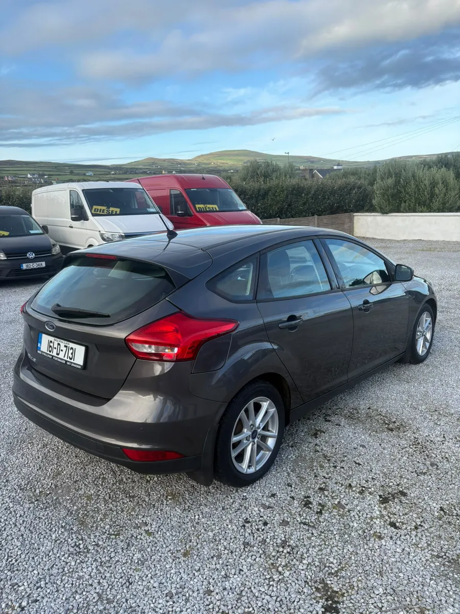 Ford Focus 2016 - Image 2