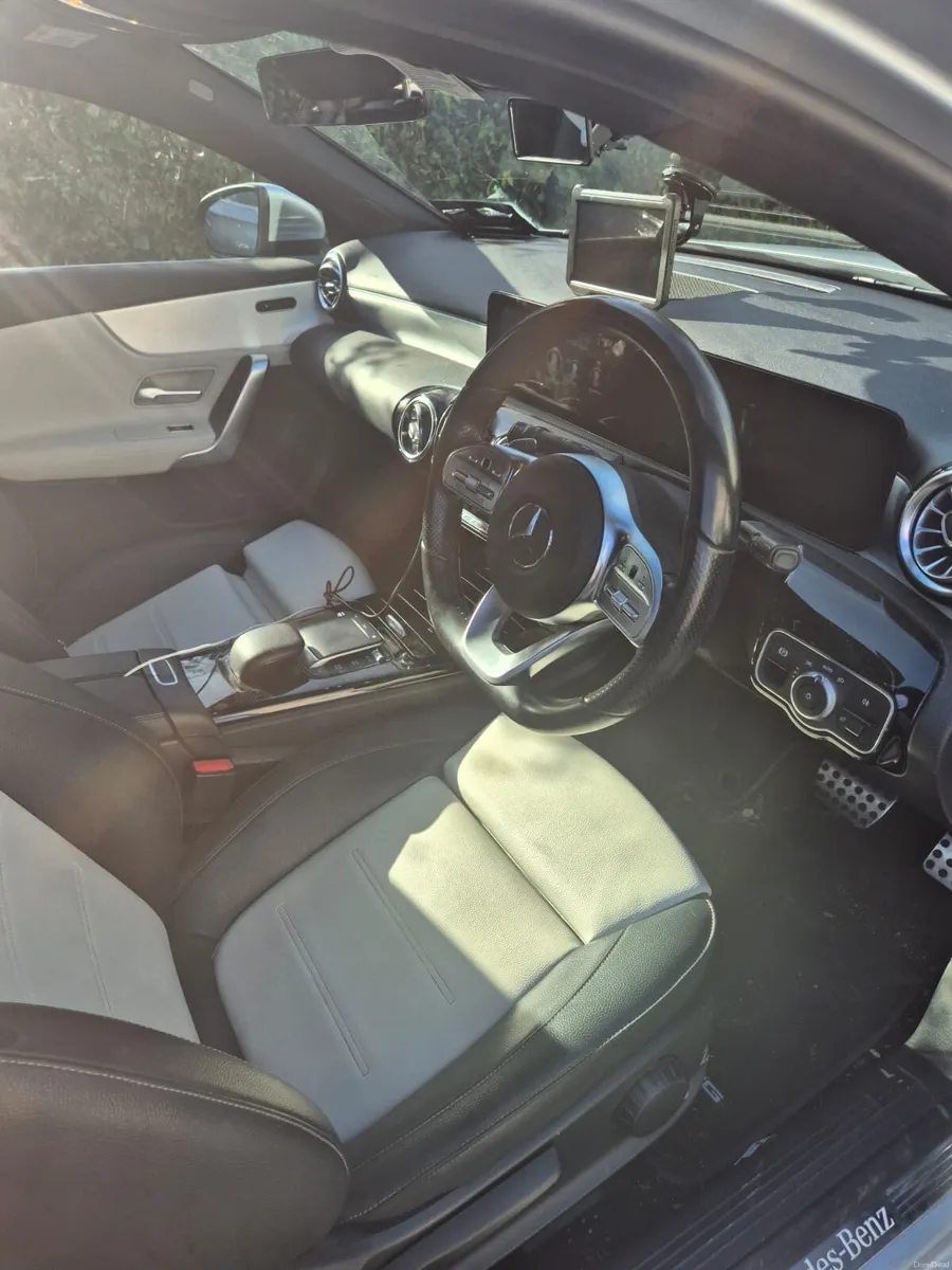 Mercedes A200 D - Image 4