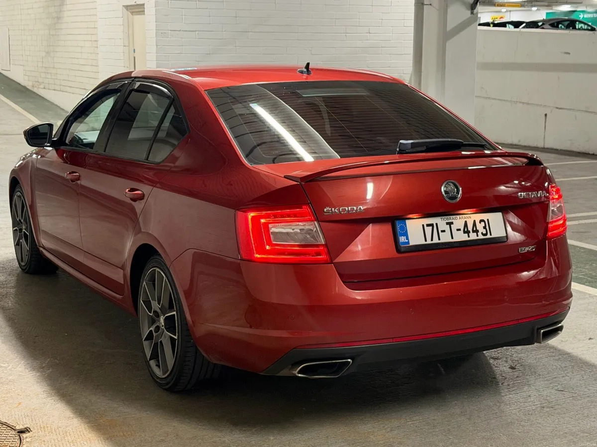 2017 Skoda Octavia vRS 2.0 TDI Manual - Image 5