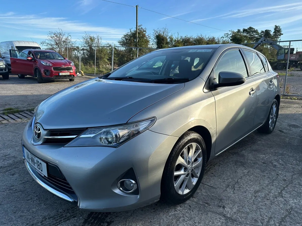 2014 Toyota Auris for sale… - Image 3