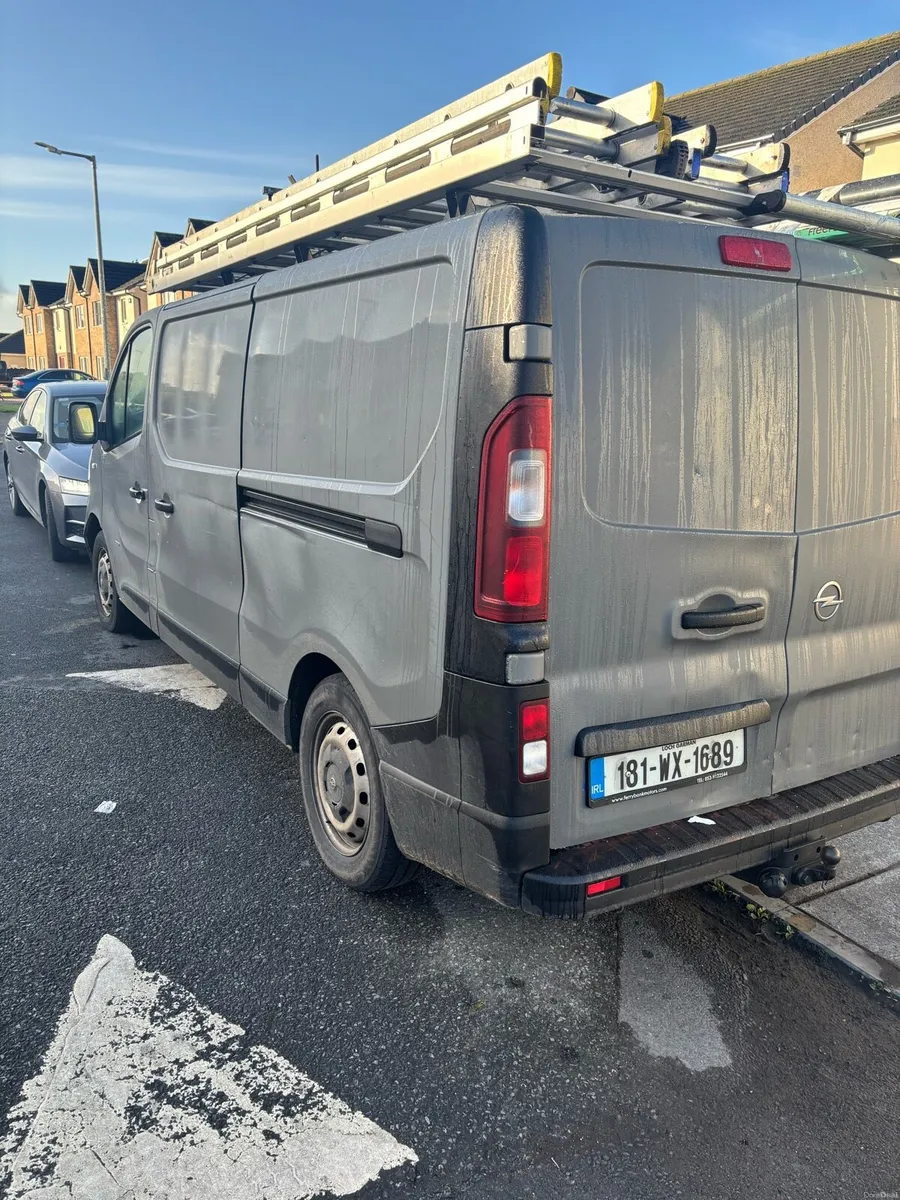 Opel vivaro tax & test 08/27 CHEAP - Image 4
