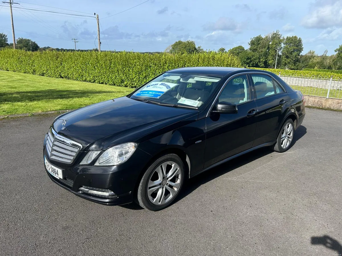Mercedes-Benz E-Class Automatic 2012 - Image 3