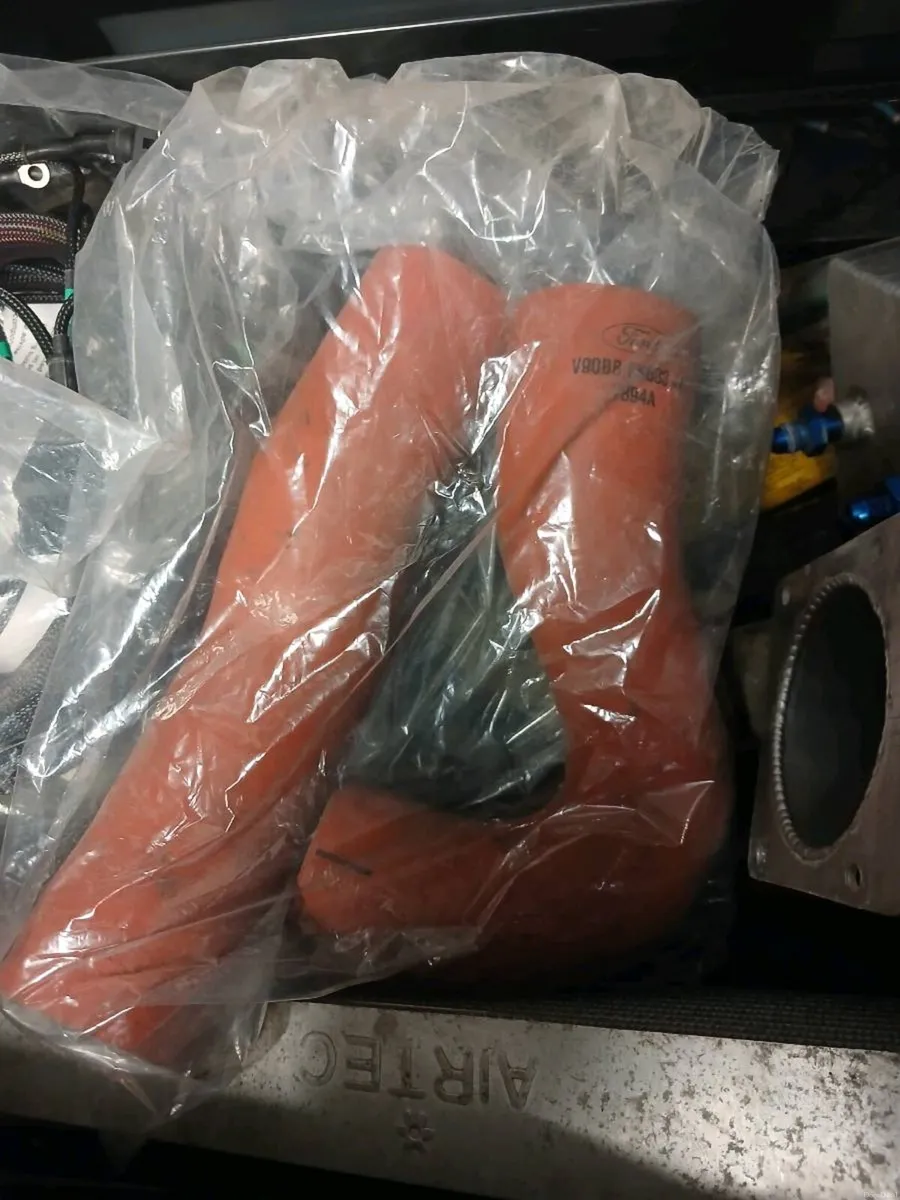 Sierra cosworth parts. - Image 4