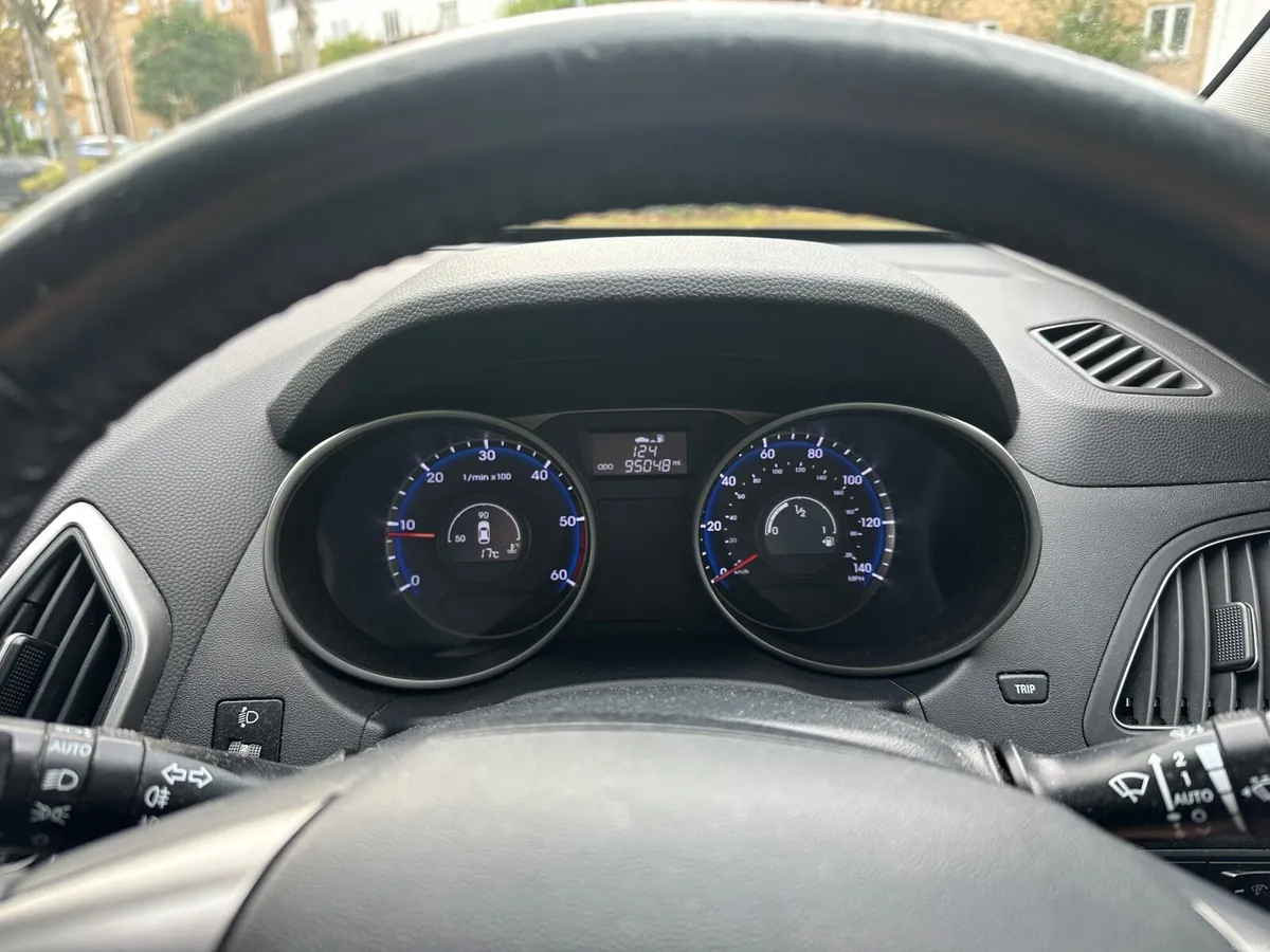 Hyundai ix35 2011 - Image 1