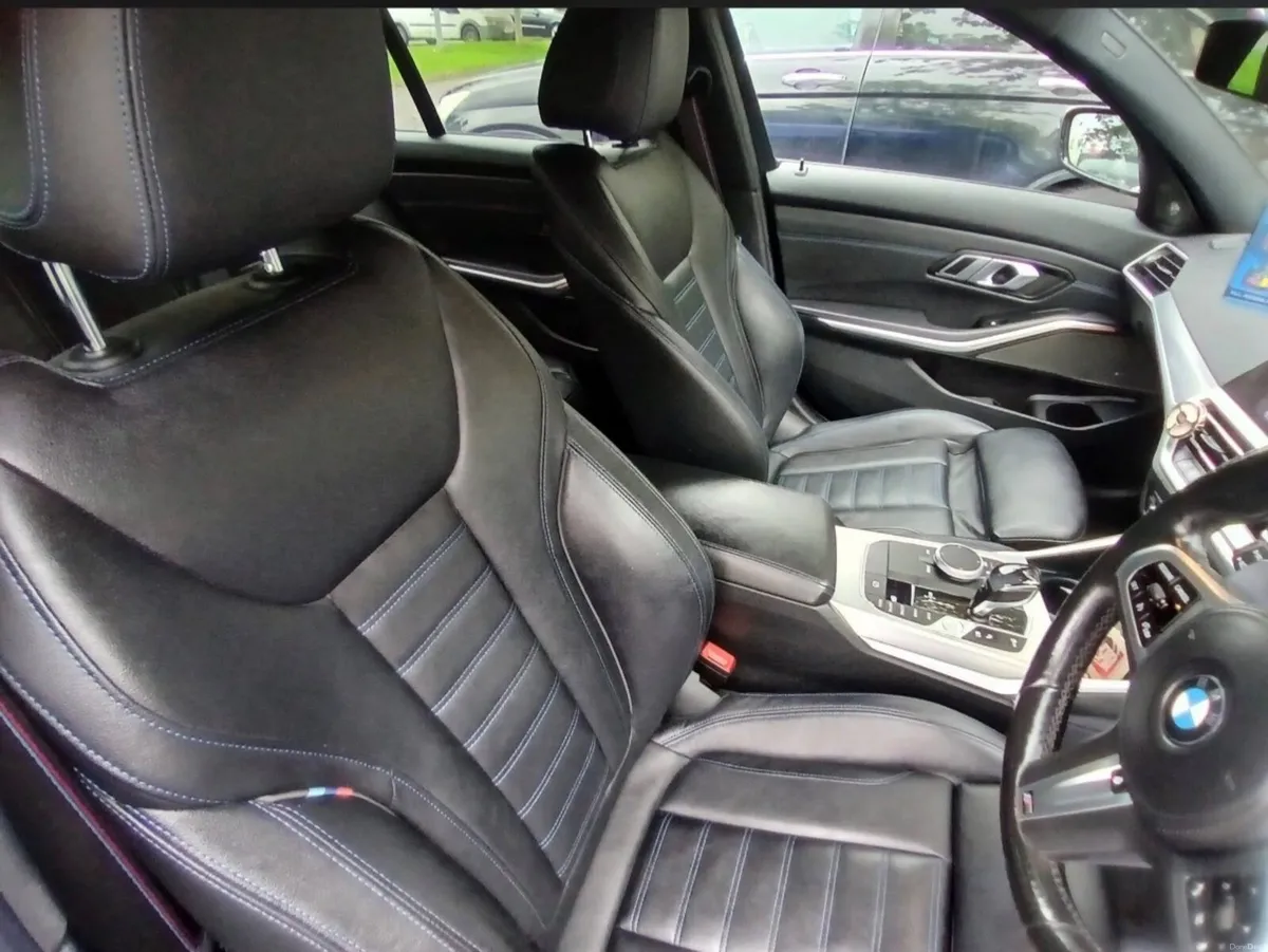 BMW 3-Series 2021 - Image 6