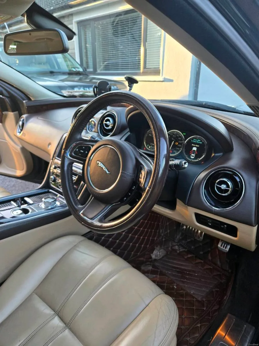 Jaguar xj - Image 5