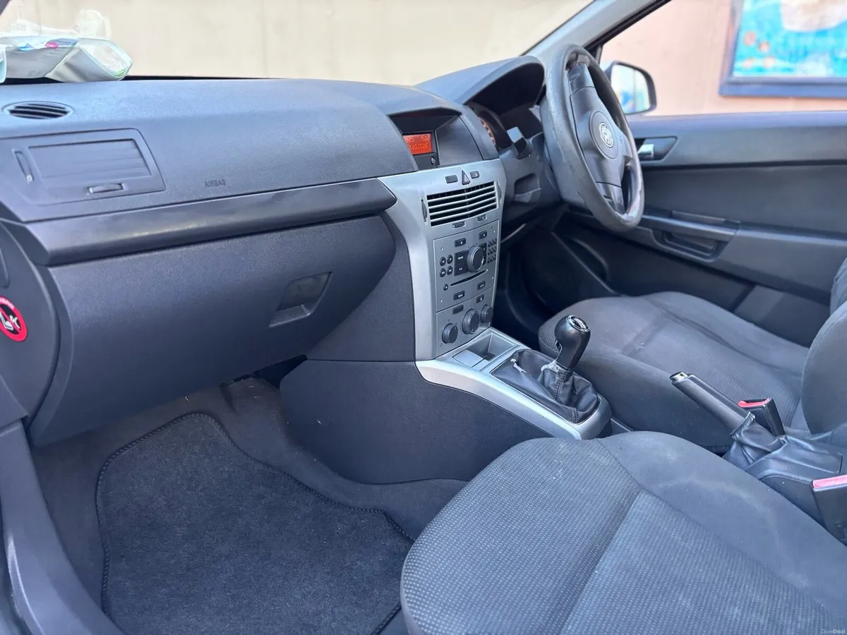 Opel Astra - Image 5