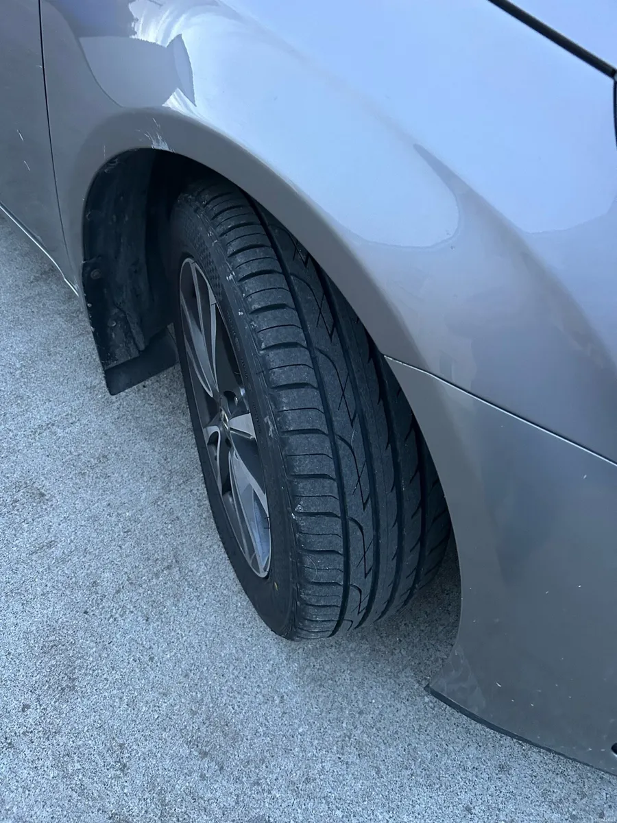 Toyota Avensis - Image 3