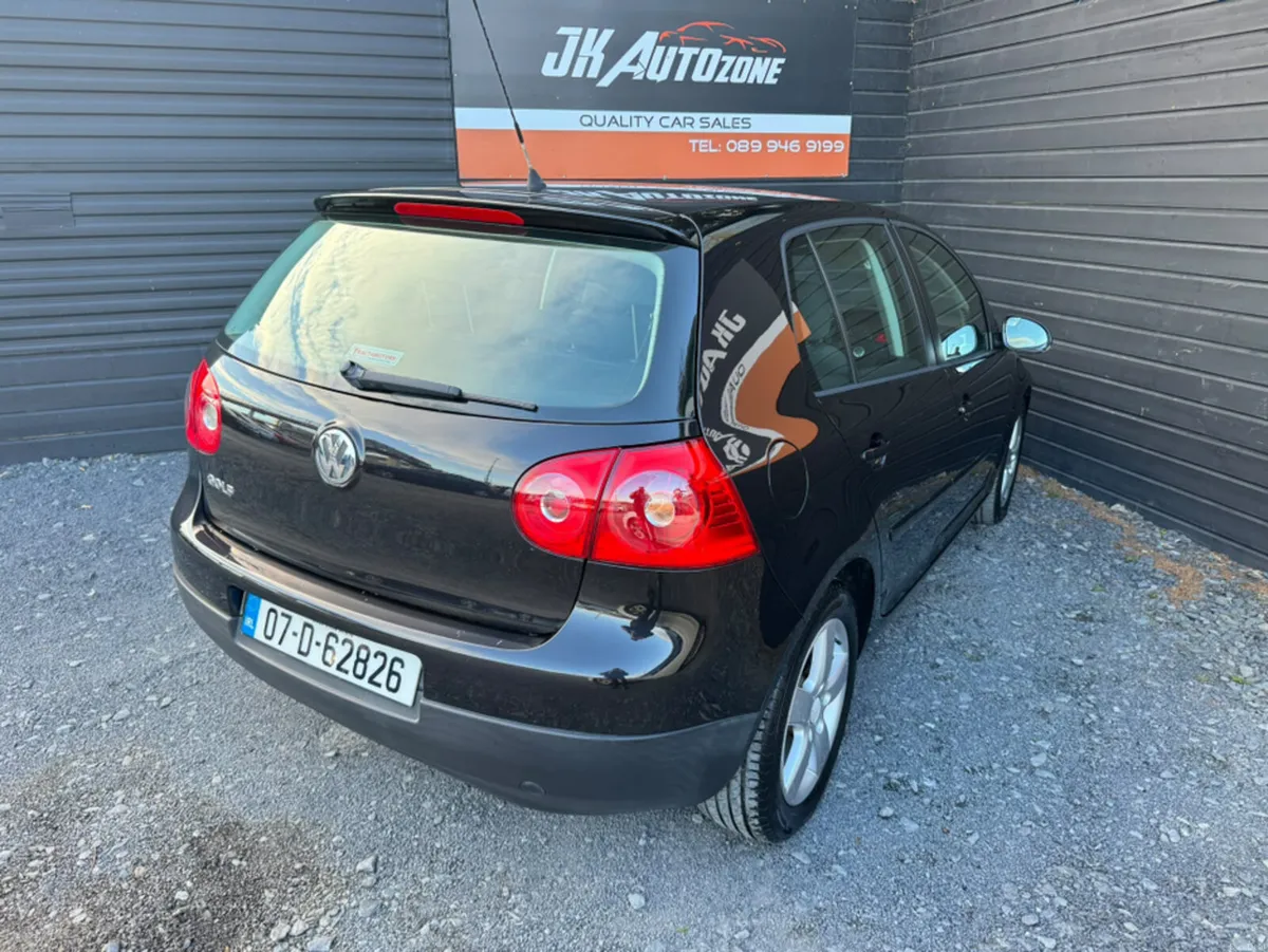 Volkswagen Golf 1.4 SPORT 80BHP - Image 6