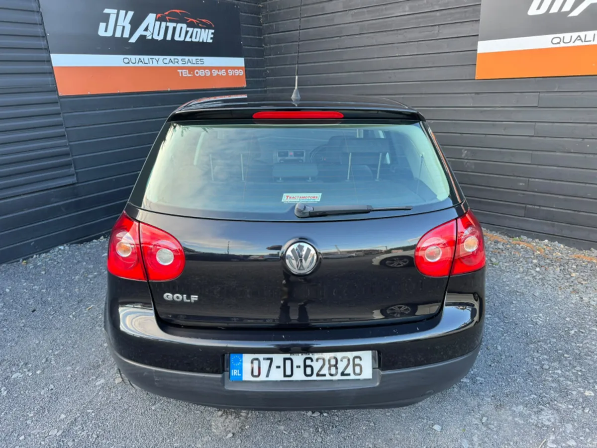 Volkswagen Golf 1.4 SPORT 80BHP - Image 5