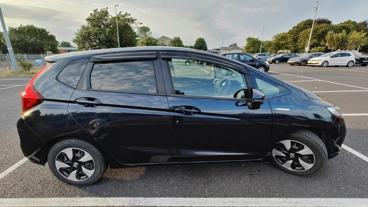 Honda Fit 2019 - Image 5
