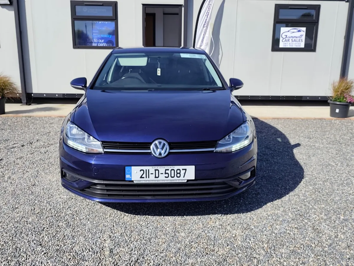 Volkswagen Golf TRENDLINE 1.0 TSI MANUAL 6SPEED FW - Image 6