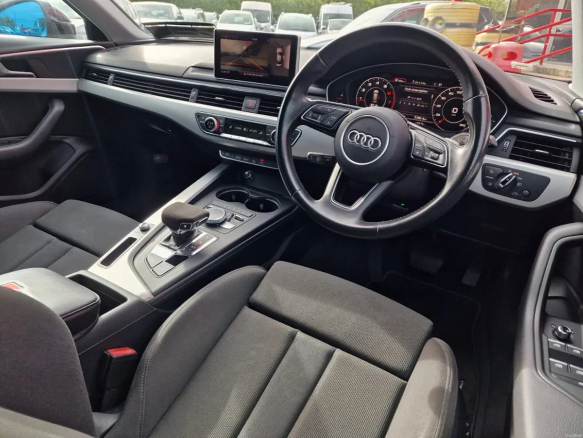 Audi A4 ABA-8WCVK - Image 2