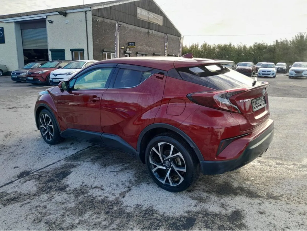 Toyota C-HR 1.8 Hybird - Image 6
