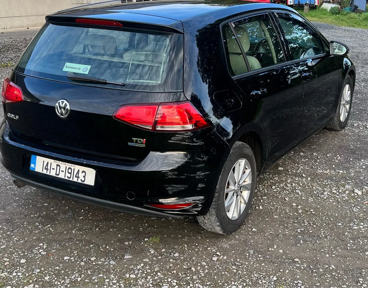 Volkswagen Golf - Image 4