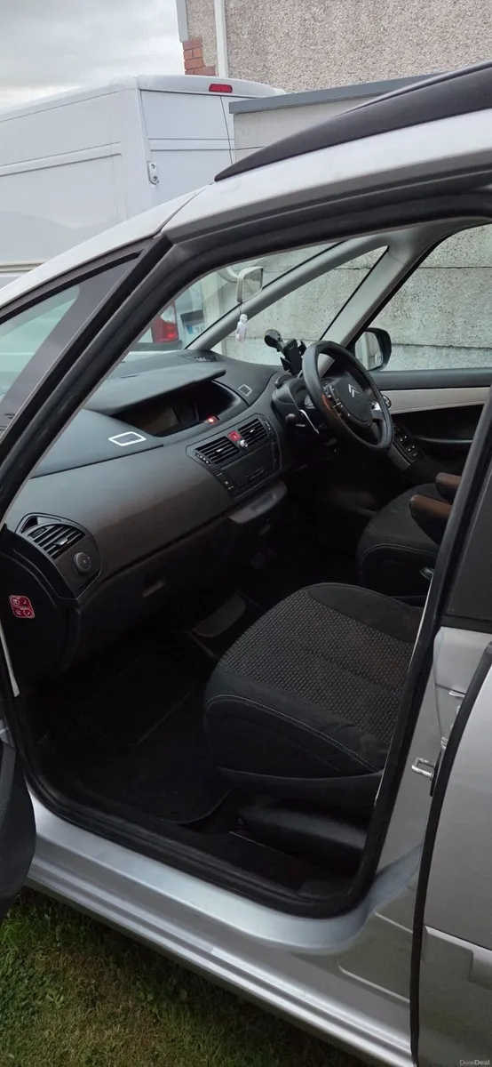 Citroën C4 Grand Picasso 2010 – 7 Seater - Image 5