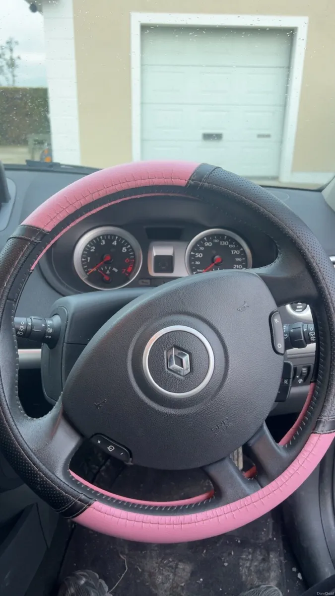 Renault Clio 2010 - Image 5