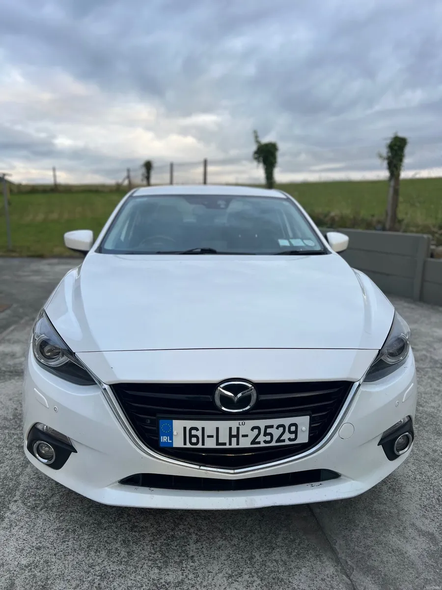 Mazda Mazda3 2016 - Image 2