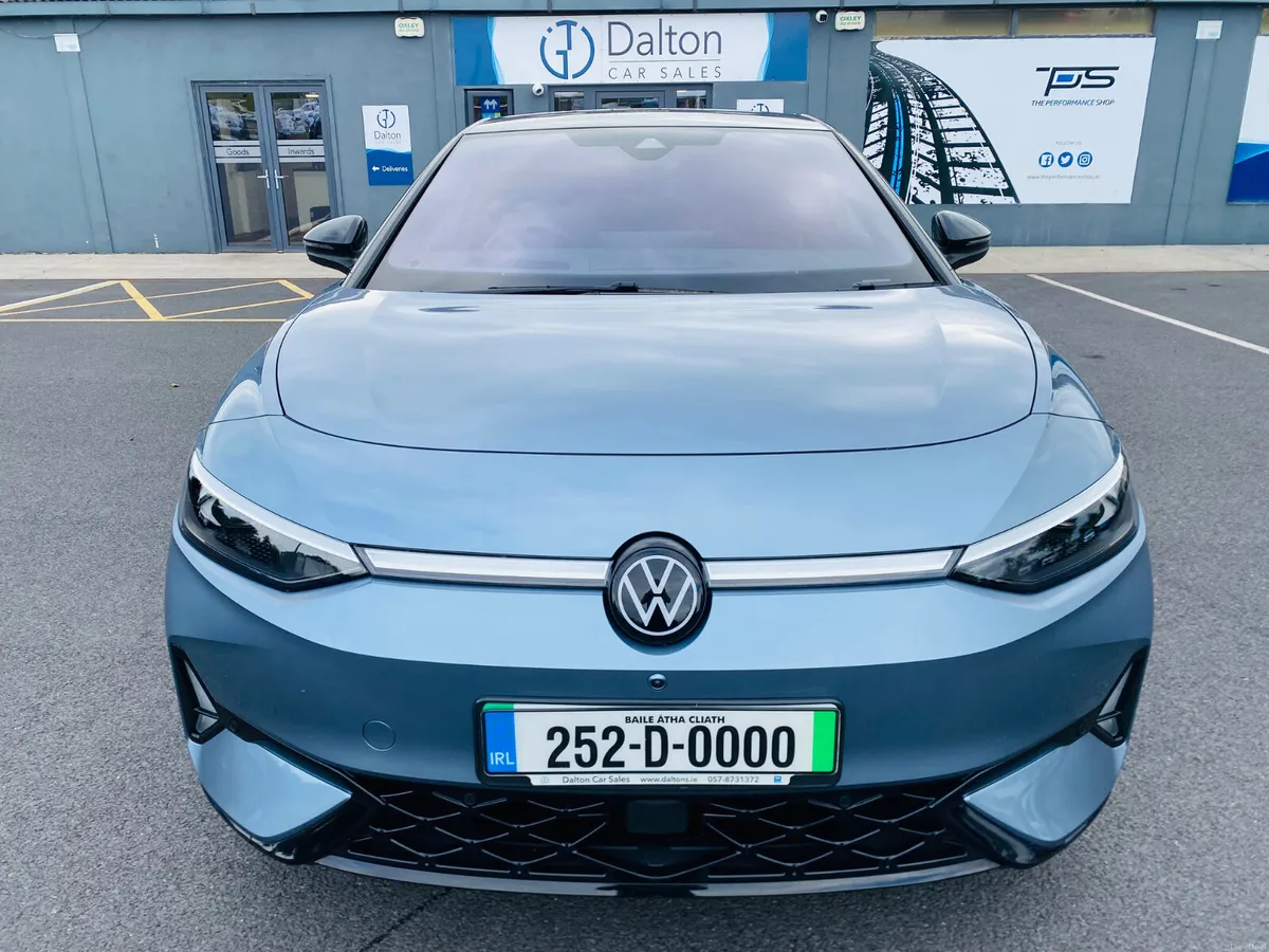 VOLKSWAGEN iD7 GTX PLUS 250KW 86KWH 4M 2025 (252) - Image 2