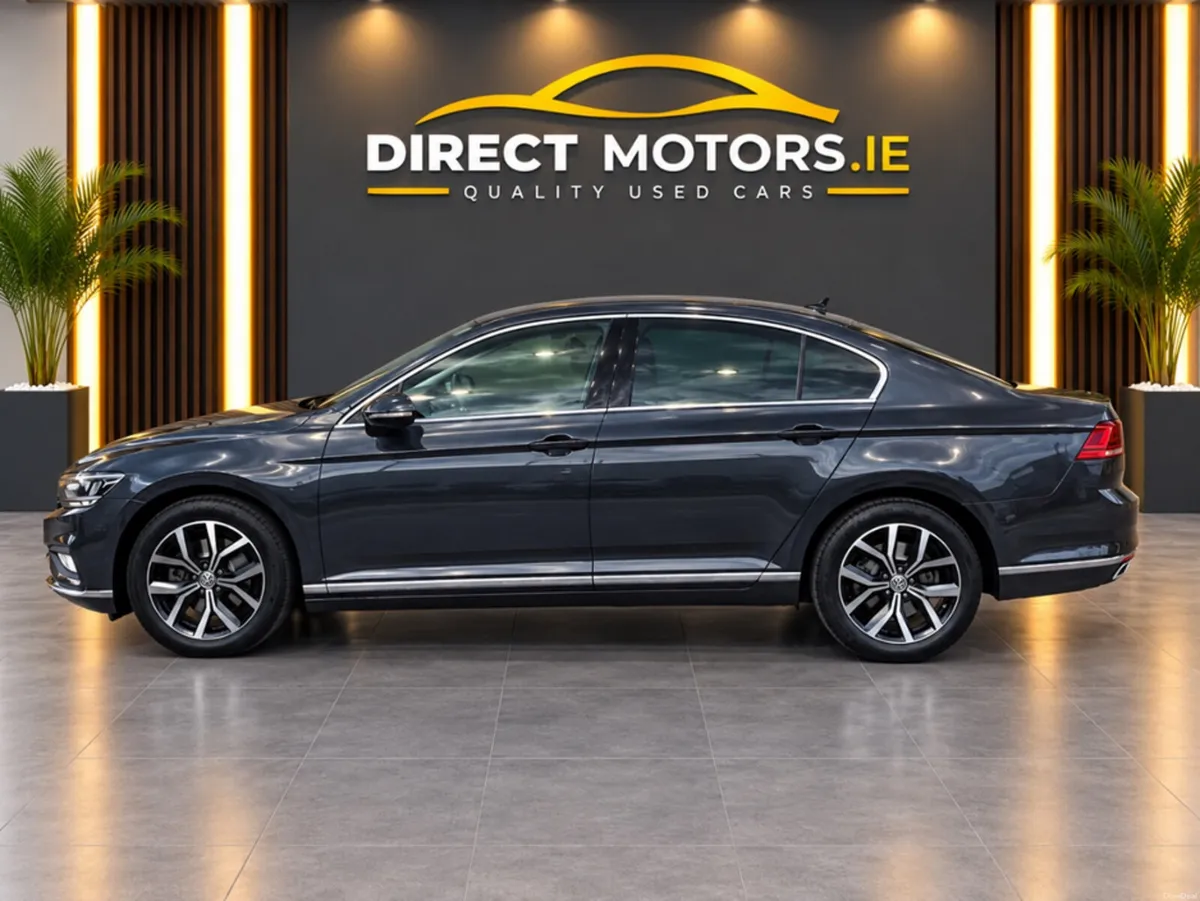 Volkswagen Passat ELEGANCE 1.5 TSI MANUAL 6SPEED F - Image 4