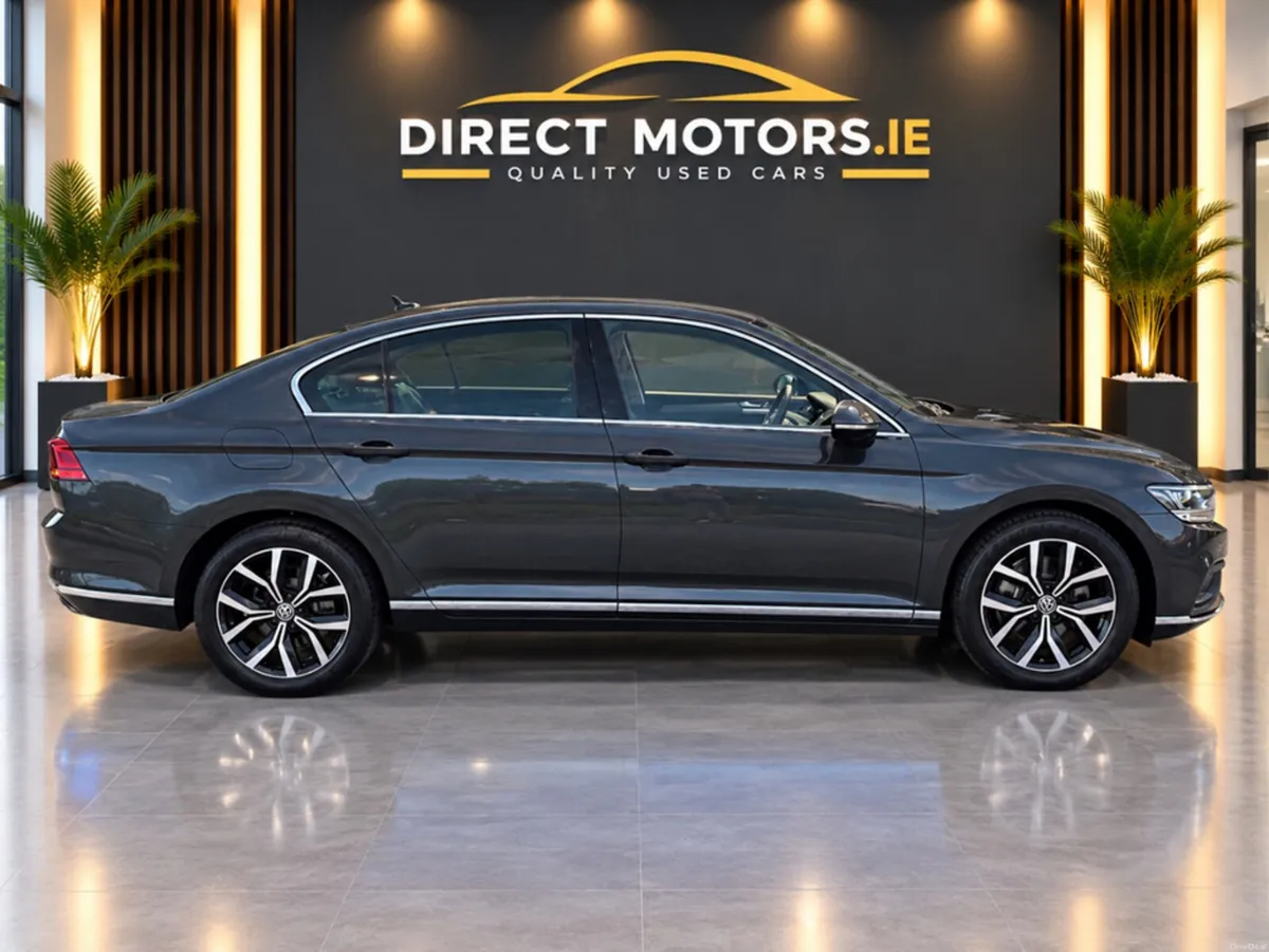 Volkswagen Passat ELEGANCE 1.5 TSI MANUAL 6SPEED F - Image 6