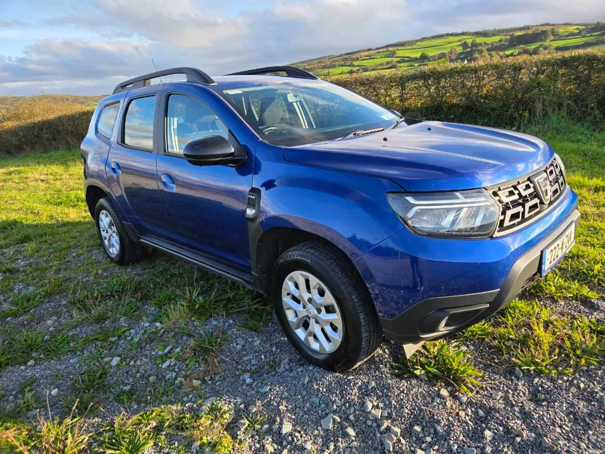 Dacia duster 2022 - Image 1