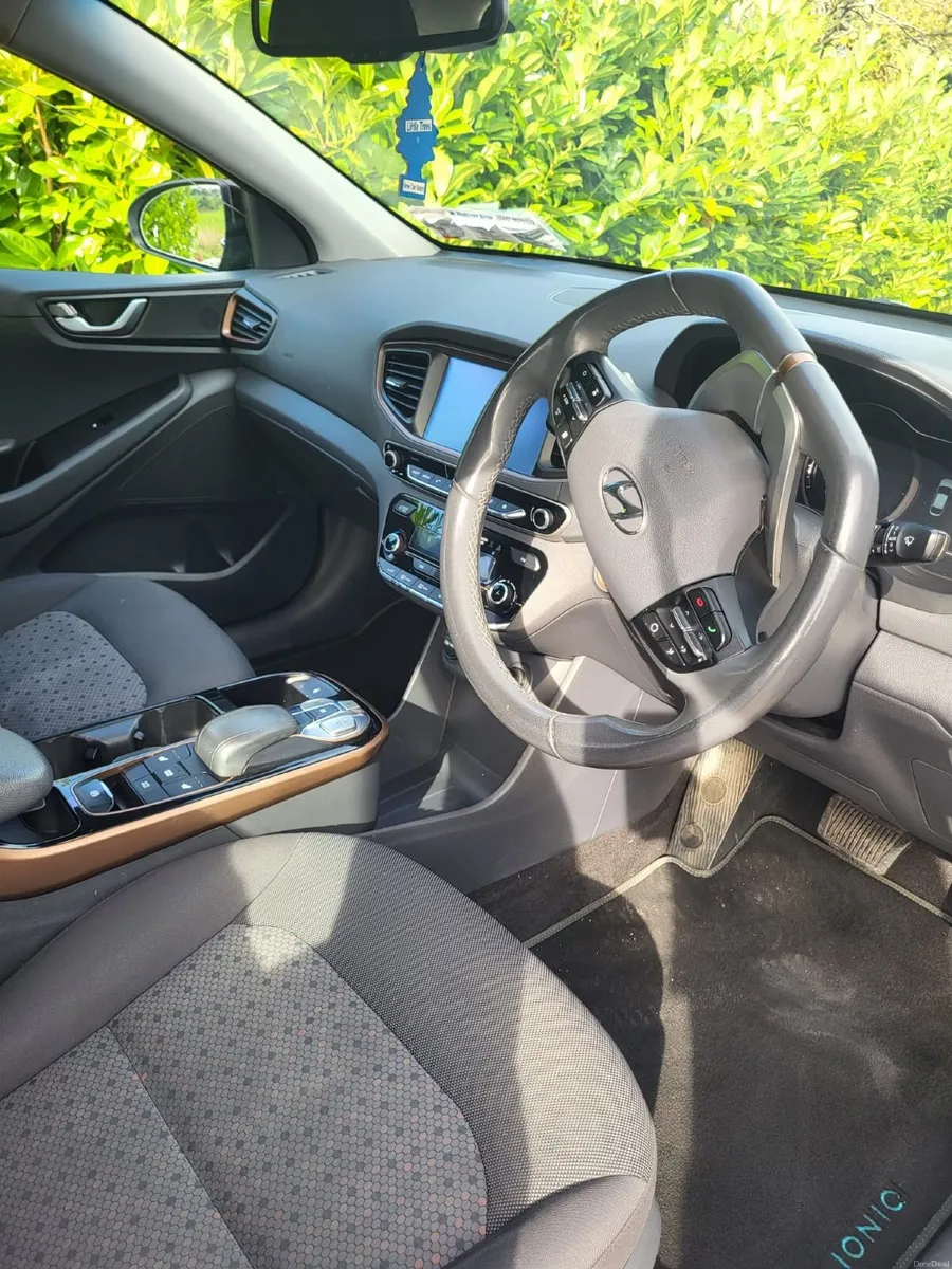 Hyundai IONIQ 2017 - Image 5