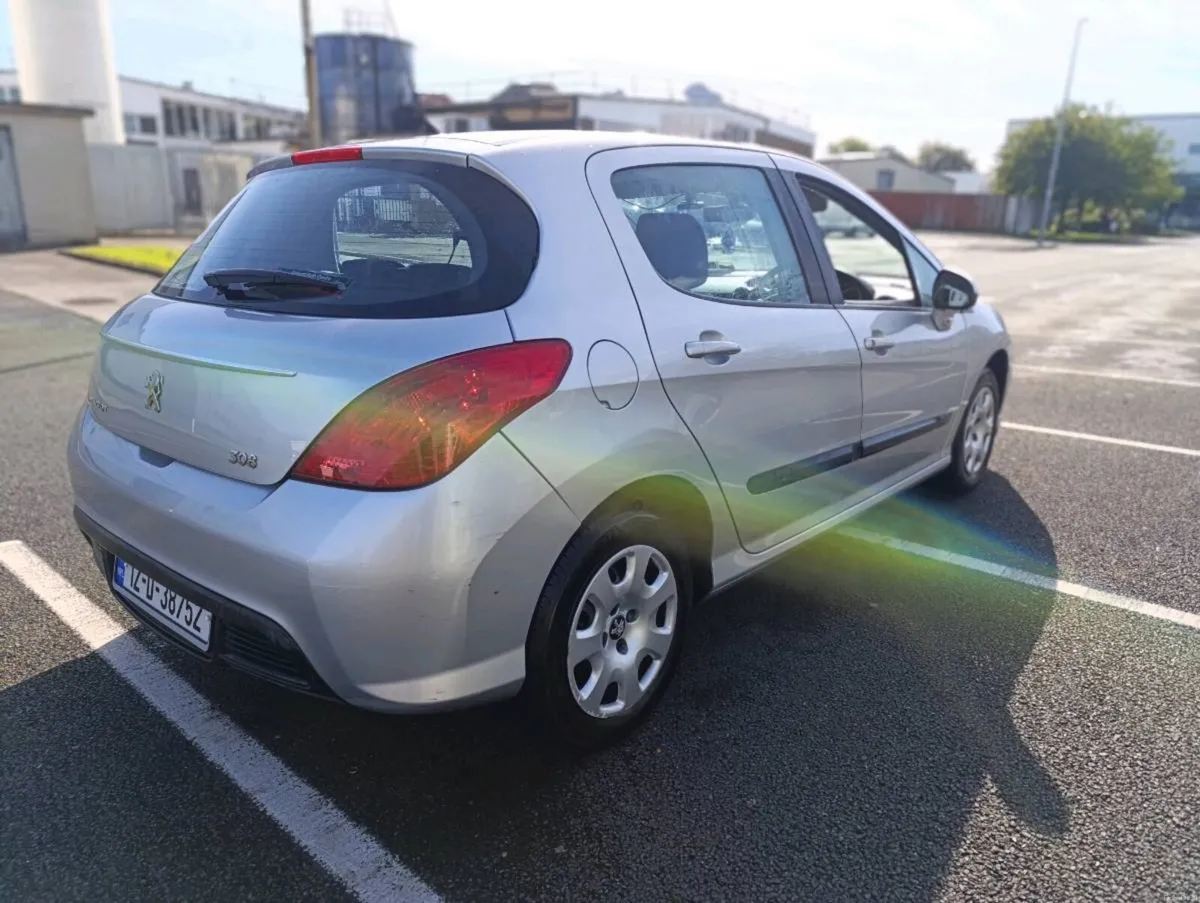 Automatic 2012 Peugeot 308 1.6hdi - Image 2