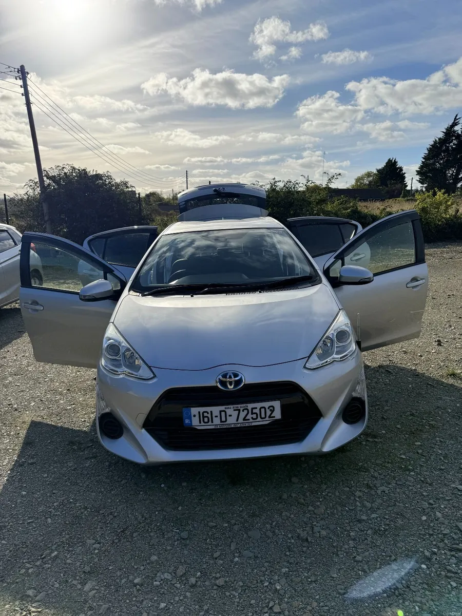 Toyota Aqua 1.5 Hybrid Automatic – Silver - Image 1