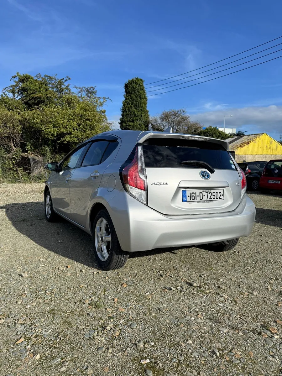 Toyota Aqua 1.5 Hybrid Automatic – Silver - Image 5