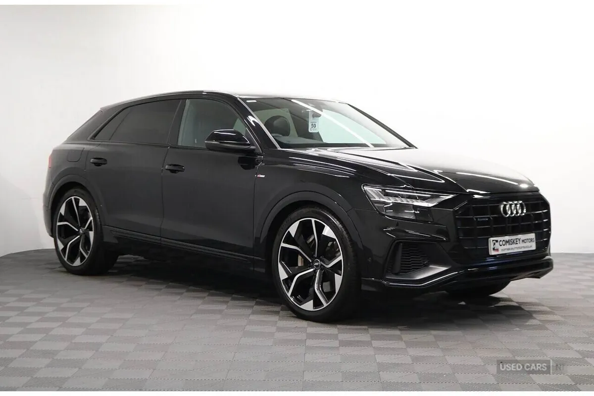 Audi Q8 TFSIe V6 Black Edition - Image 1