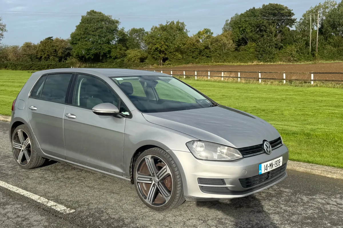 Volkswagen Golf 2014 - Image 1