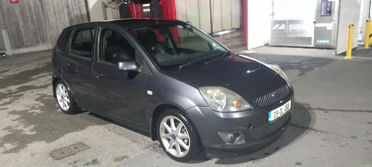 Ford Fiesta 2009 - Image 5
