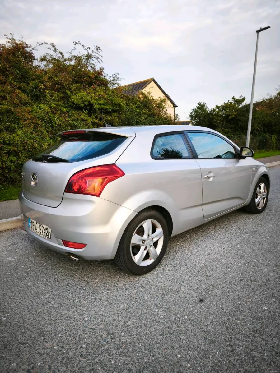 Kia Pro Cee'd - Image 3