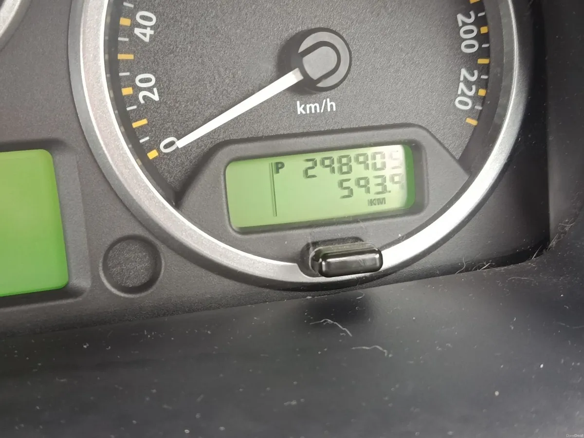 Land Rover Freelander 2008 - Image 2