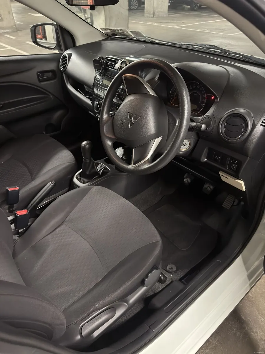 Mitsubishi Space Star 2016 - Image 4