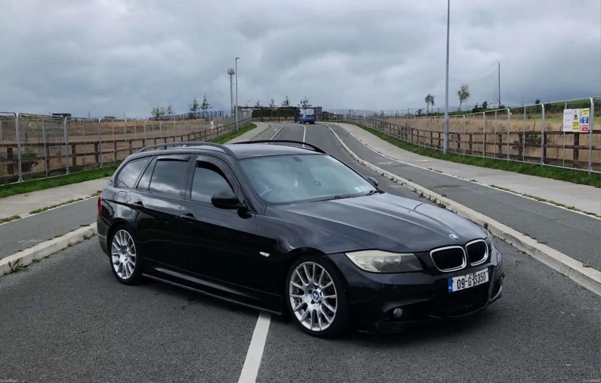 BMW 2009 E91 320d Touring M Sport - Image 2