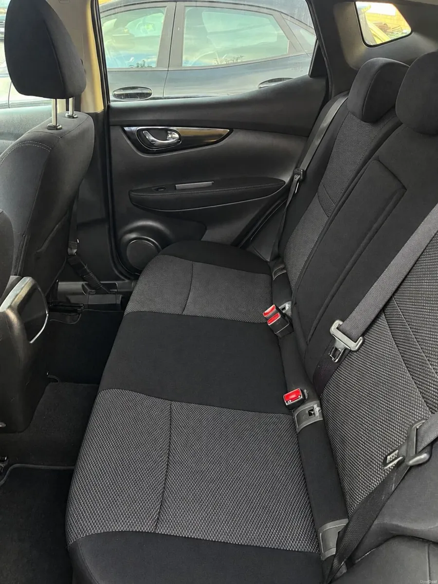Nissan Qashqai 2016,1.5 diesel - Image 6