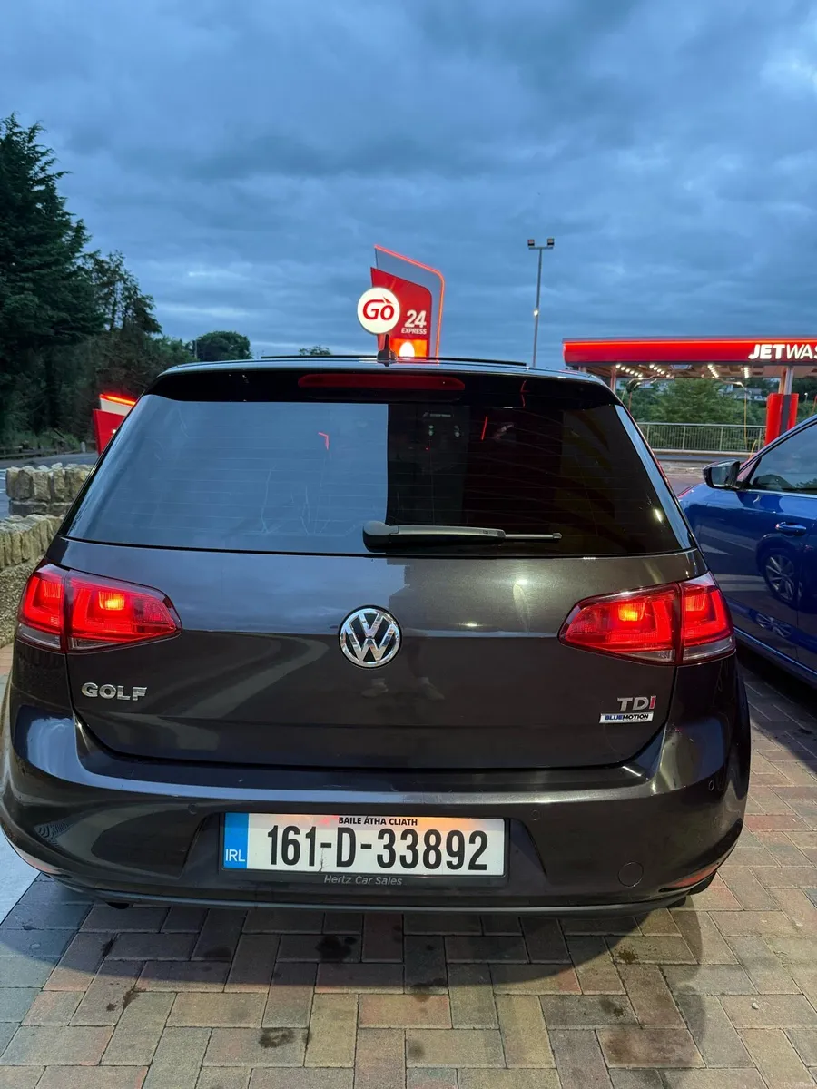 Volkswagen Golf 2016 1.6 TDI Lounge - Image 6