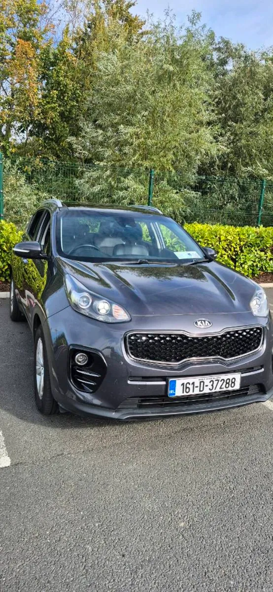 Kia Sportage EX – Leather Seats, Pan Roof - Image 1