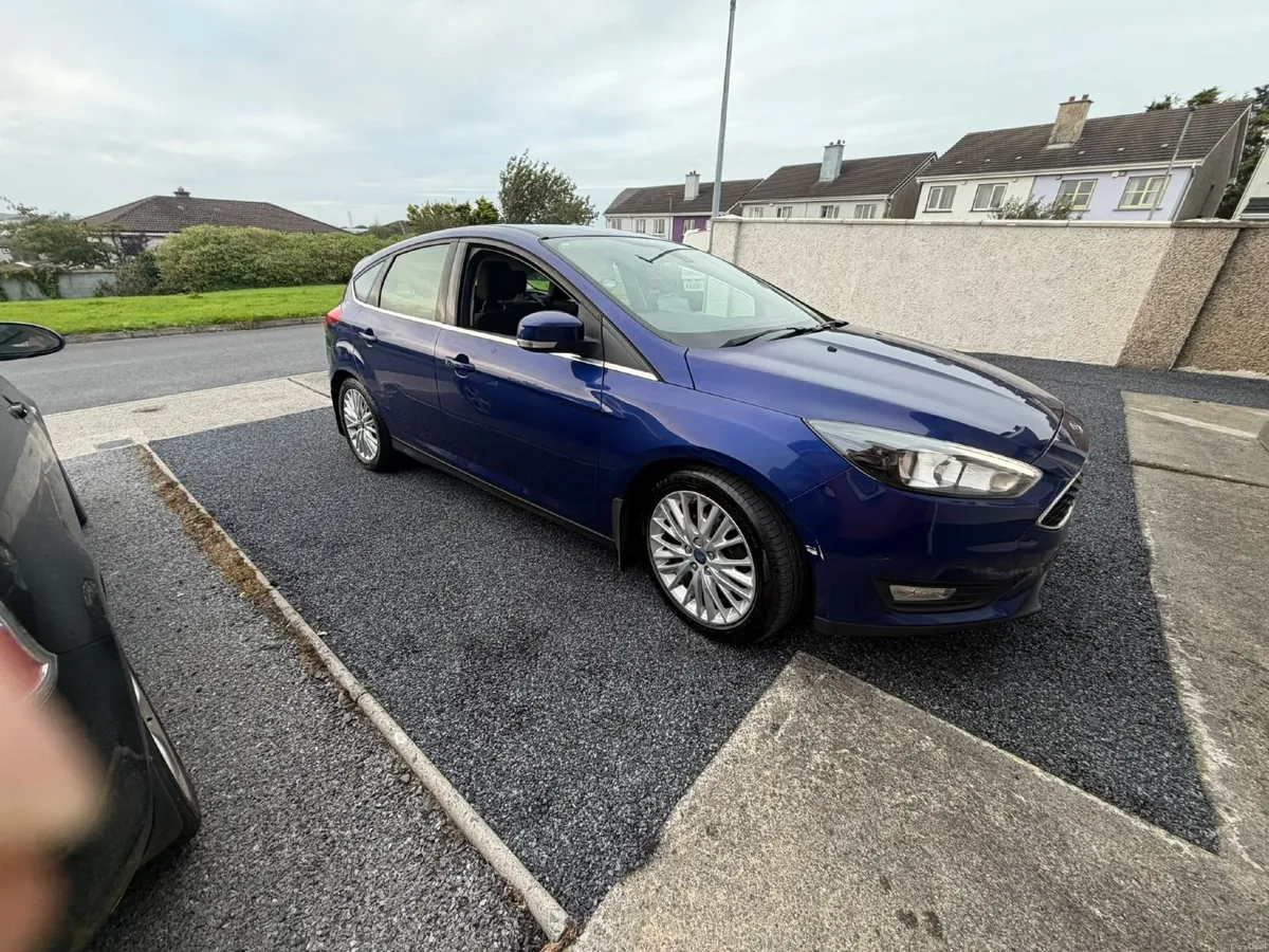 2016 Ford Focus - Image 6
