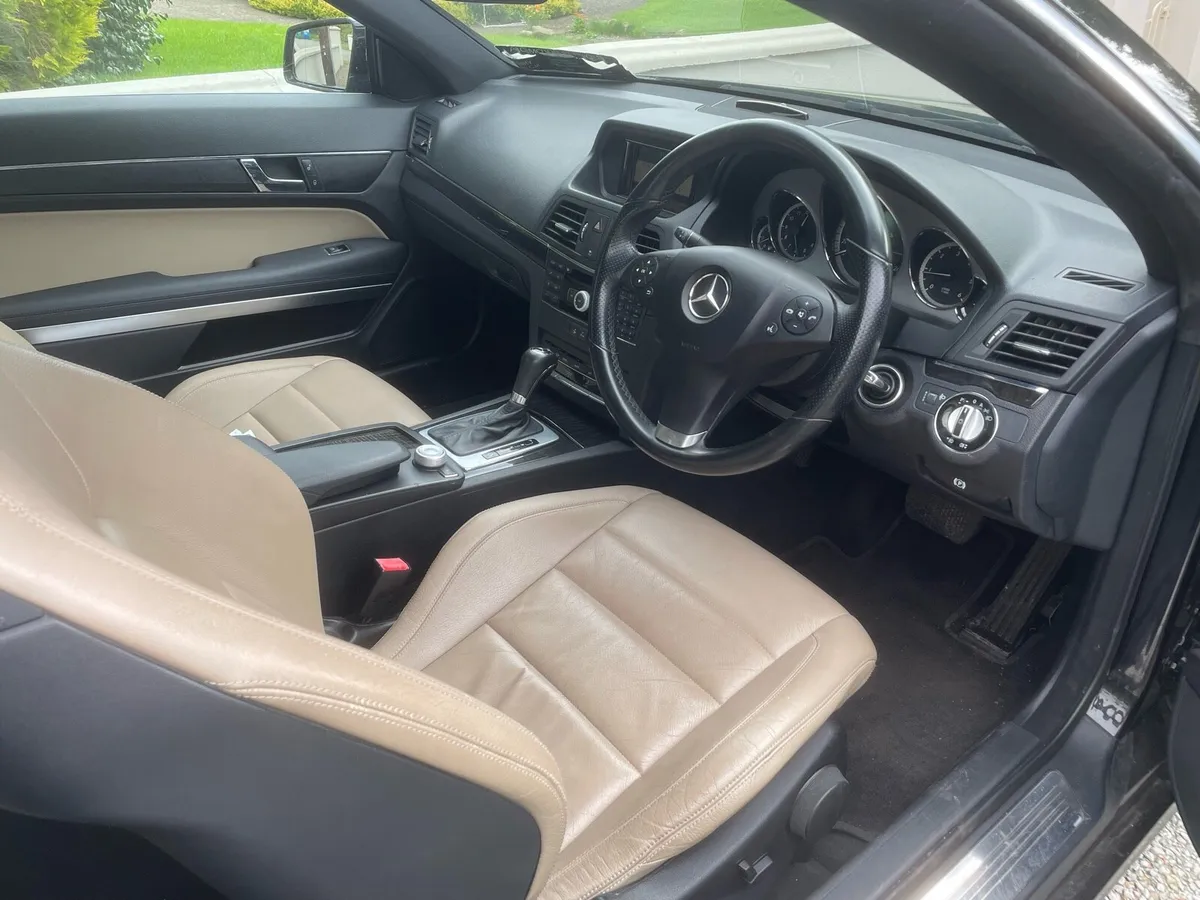 Mercedes e220 coupe auto - Image 6