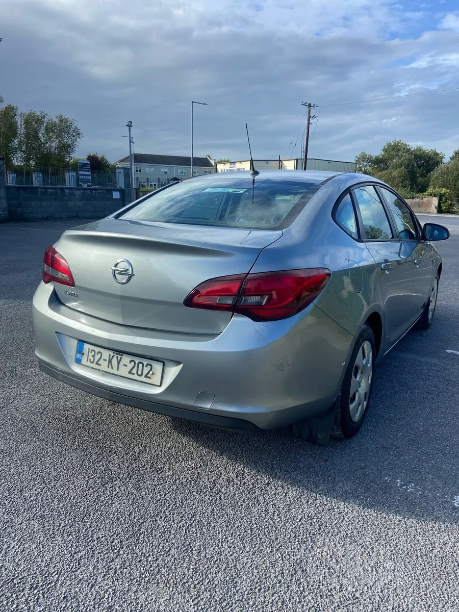 🚗 OPEL ASTRA S 1.4 – ( tax to 11-26 ) - Image 4
