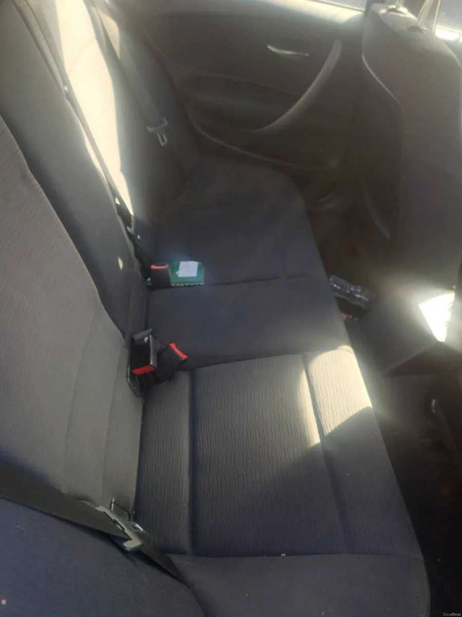 Car - Image 2