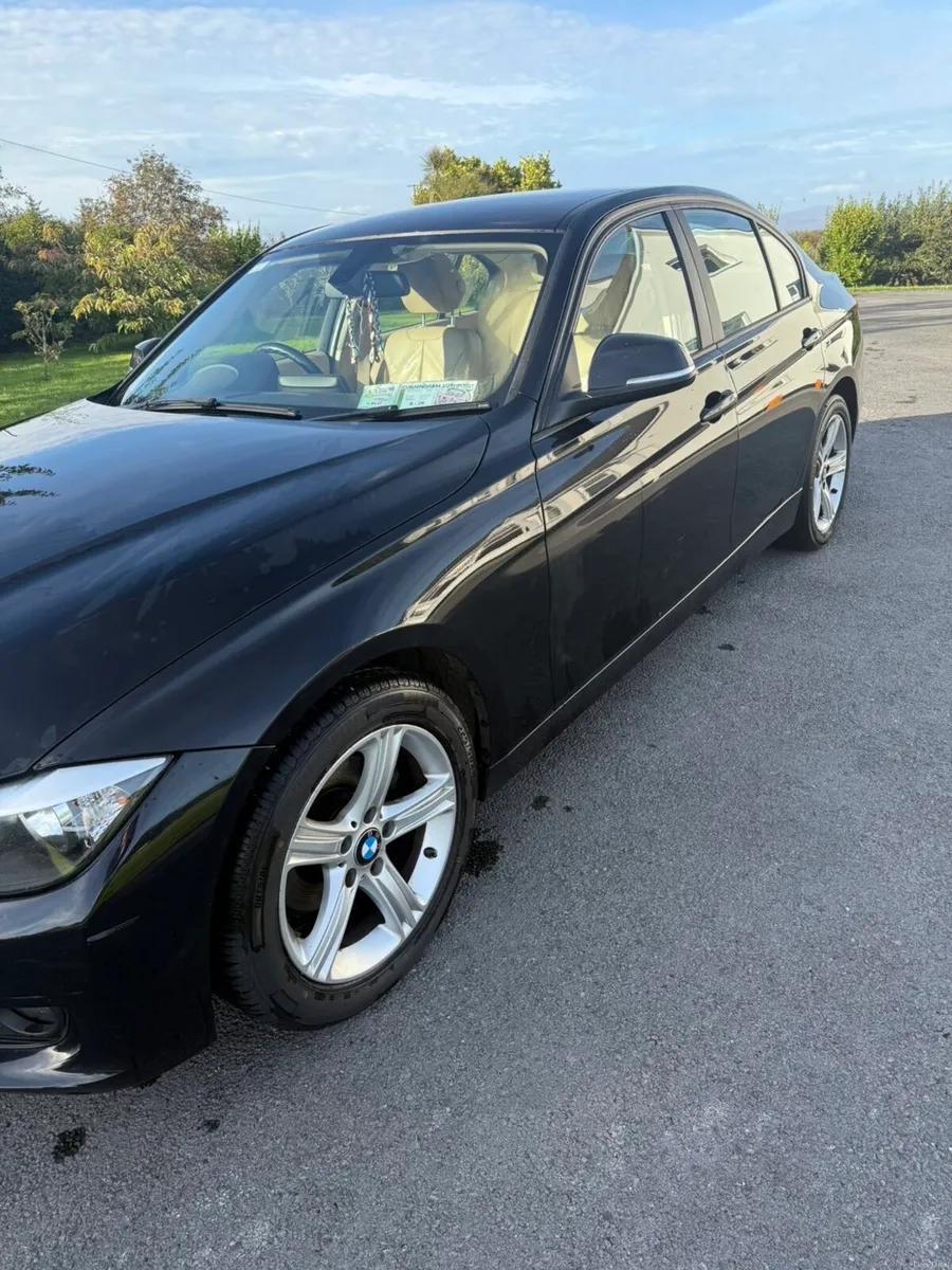 BMW 3 series - Image 4