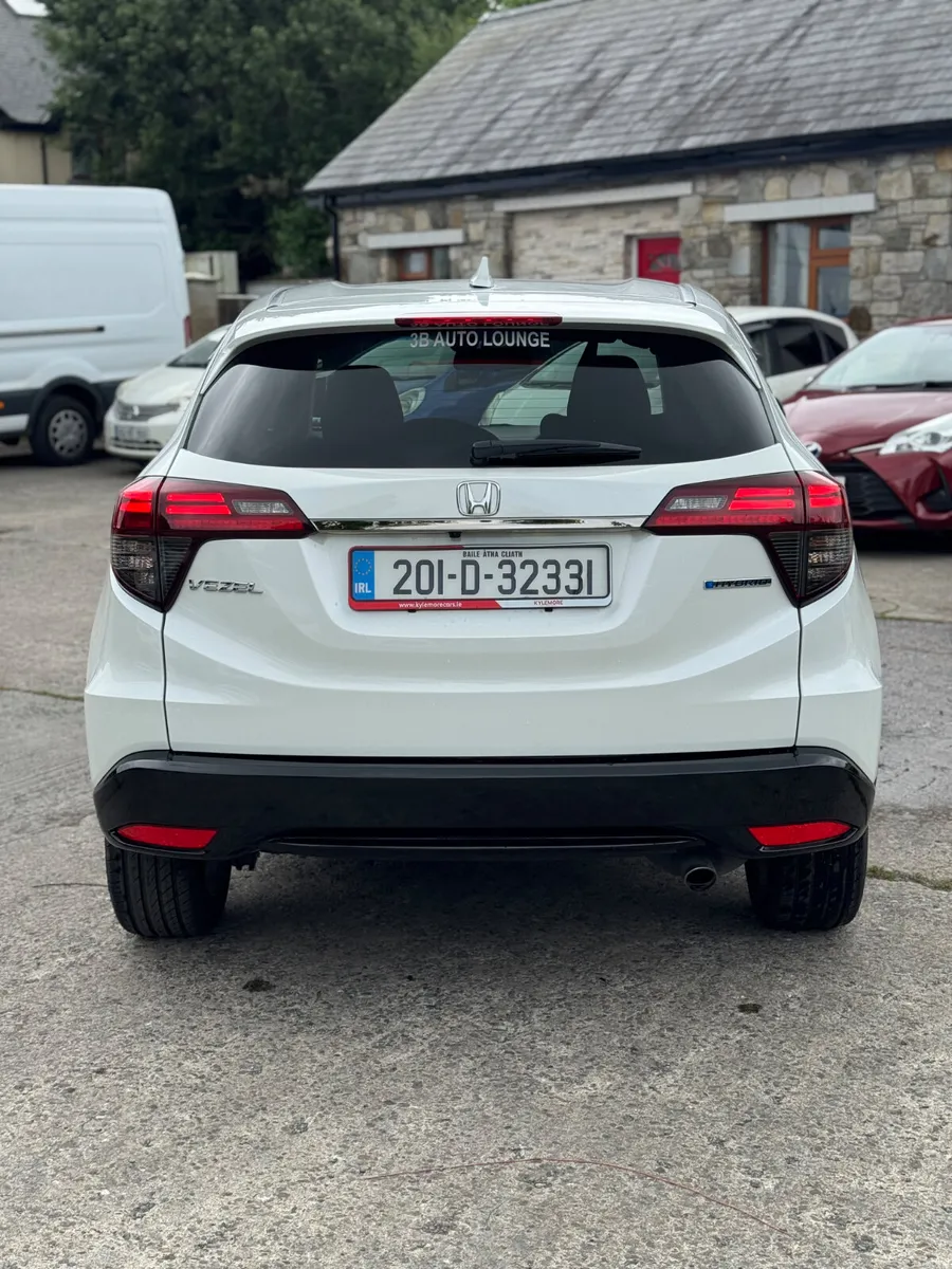 HONDA VEZEL 2020 1.5 HYBRID 2 KEYS 43000KM - Image 5