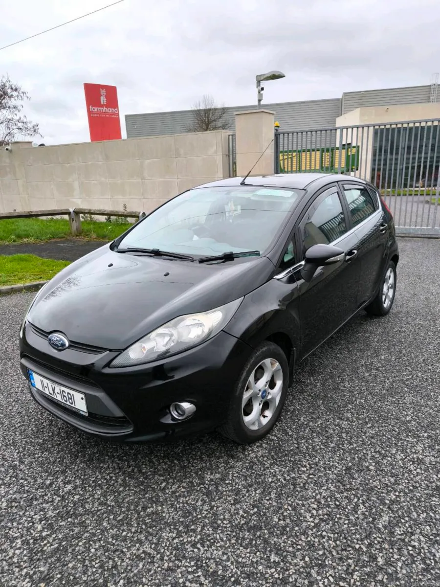 2011 ford fiesta - Image 1